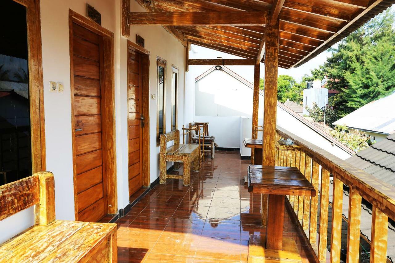 Oyo 1408 Coral Choice Gili Trawangan Hotel Bagian luar foto