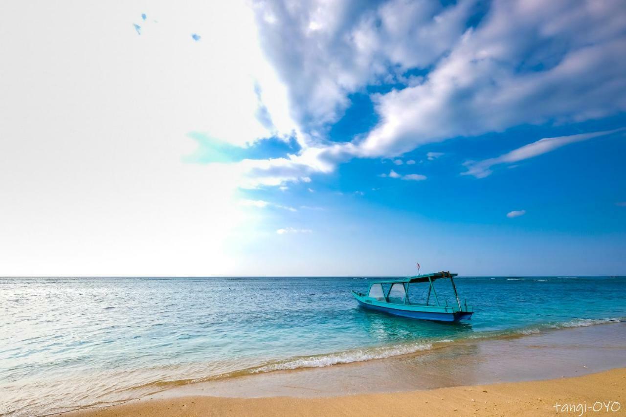 Oyo 1408 Coral Choice Gili Trawangan Hotel Bagian luar foto