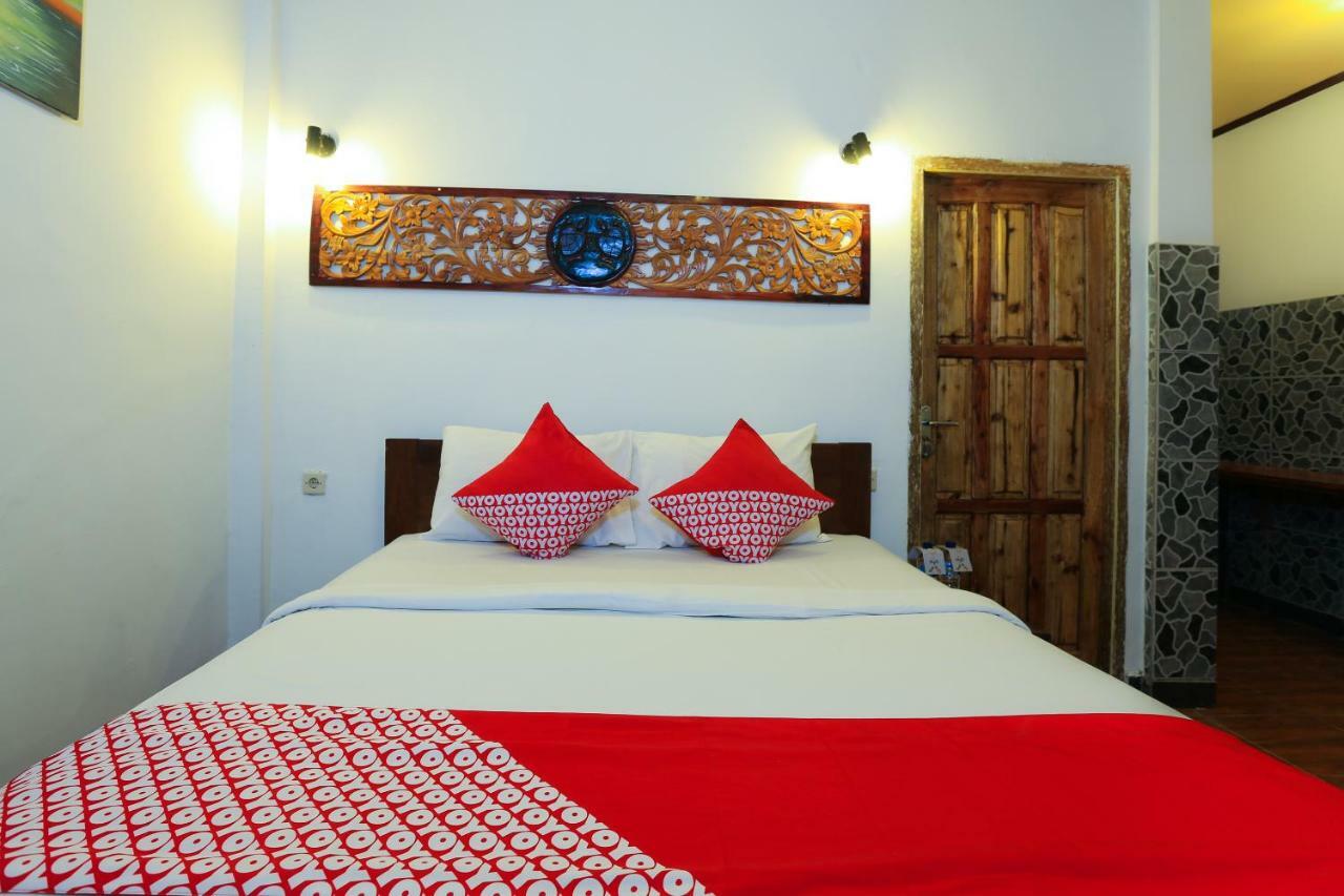 Oyo 1408 Coral Choice Gili Trawangan Hotel Bagian luar foto